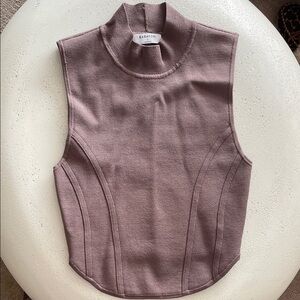 Aritzia Babaton Women's mock neck Top